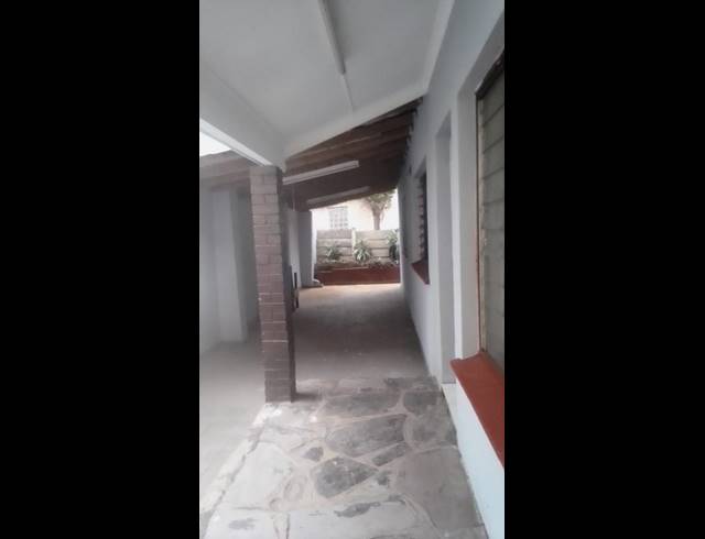 3 BEDROOM PROPERTY TO RENT IN PARK HILL